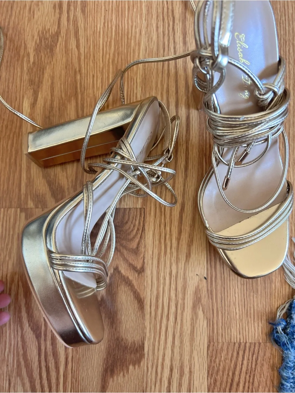 Gold Elisabet Tang Block heel super sexy lace up gladiator heels 4”+ size 7 EUC